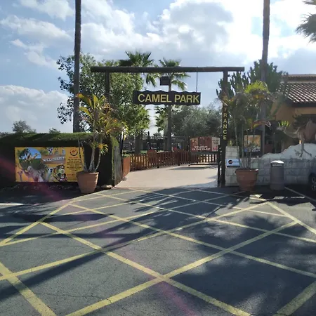Mersinera Paradise Garden Stars House בית נופש