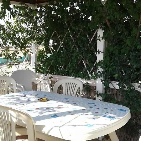 Mersinera Paradise Garden Stars House Paralimni