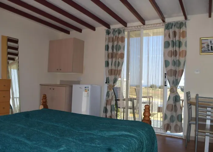 Σπίτι διακοπών Mersinera Paradise Garden Stars House *