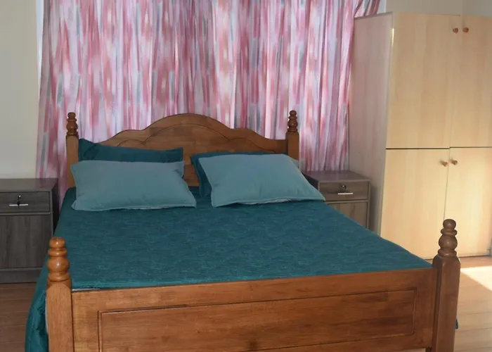 Σπίτι διακοπών Mersinera Paradise Garden Stars House