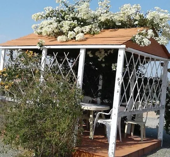 Mersinera Paradise Garden Stars House